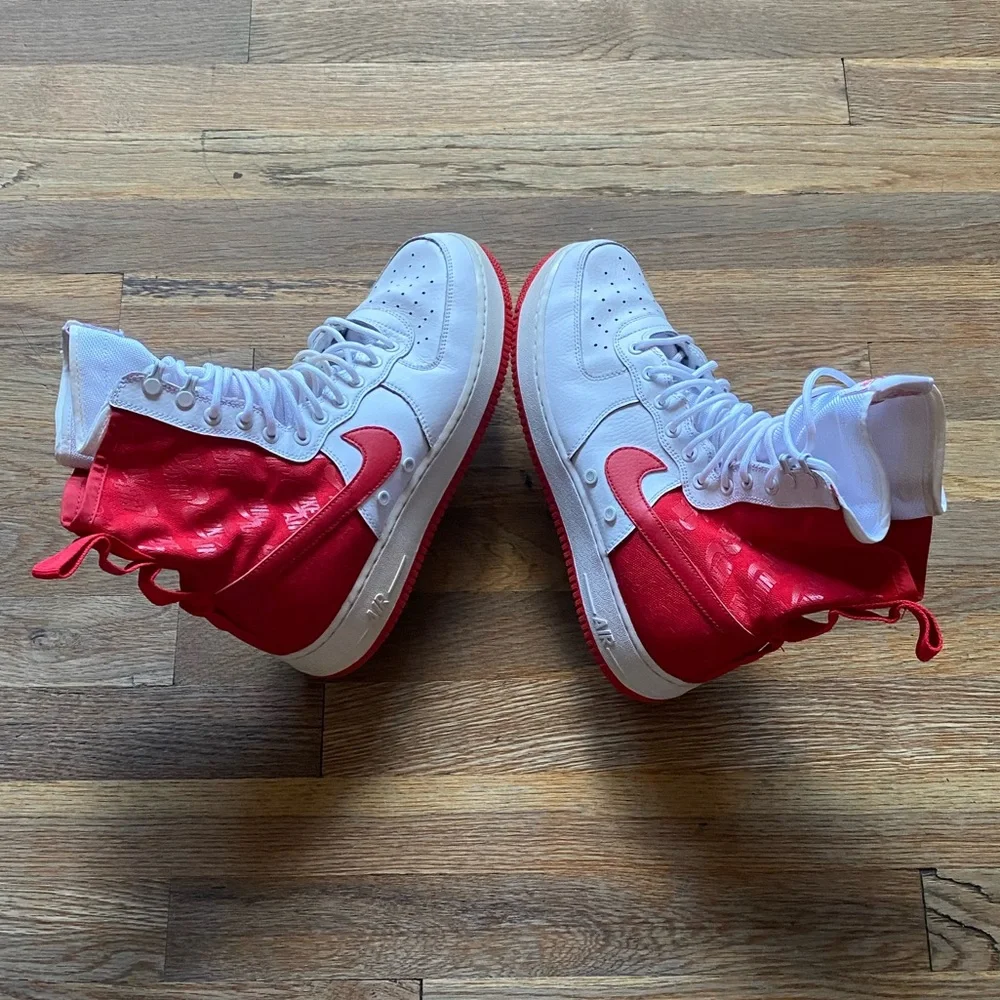 Nike SF Air Force 1 High cut “University Red” size 11